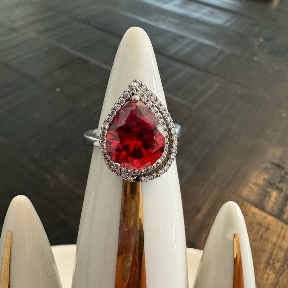 Silver teardrop ring Sz 6.5 - Picture 3 of 5